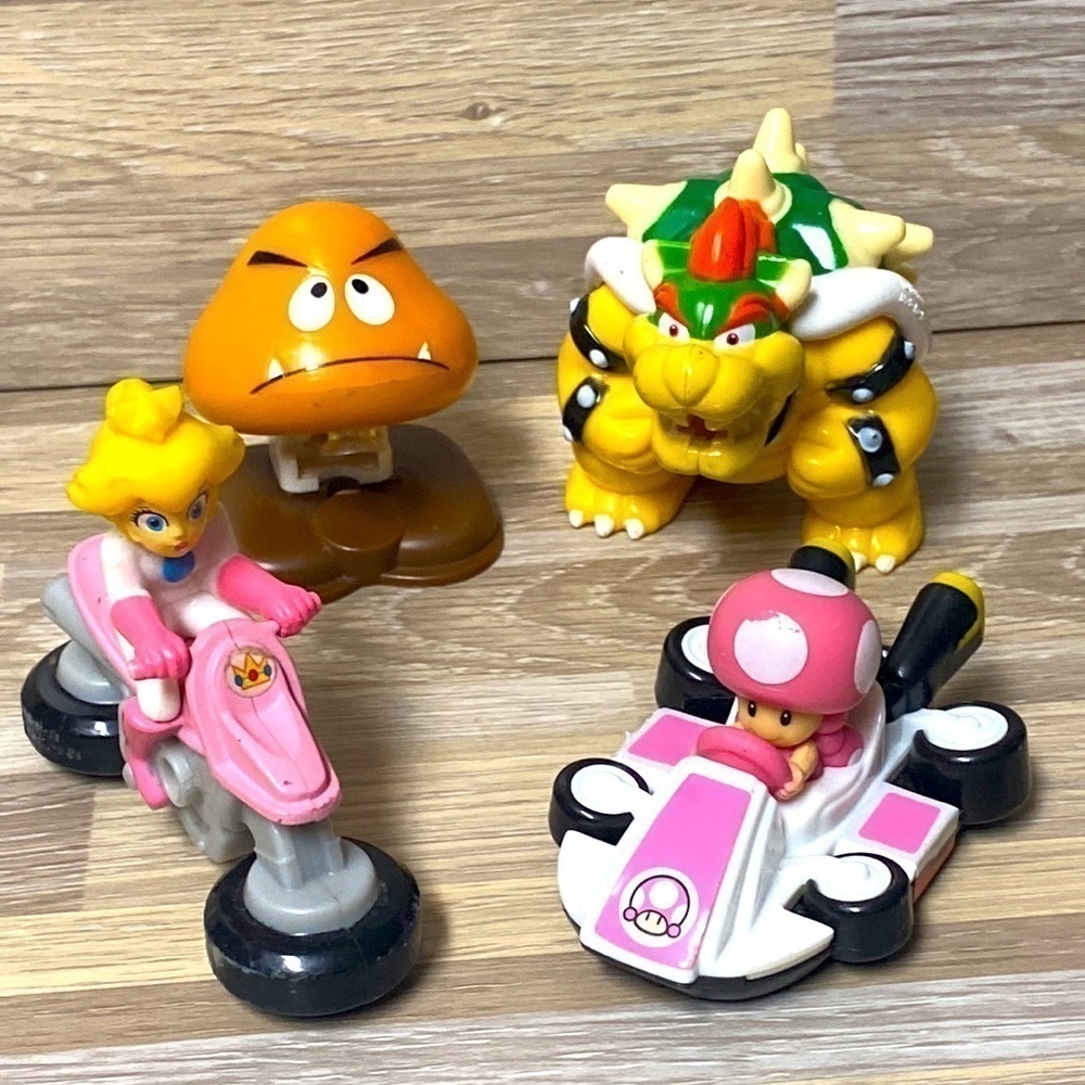 Mario world Nintendo toys Mario Brothers vintage to newer toys Universal Studios